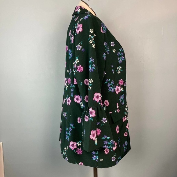 LANE Bryant The Bryant Blazer Green Floral 3/4 Flare Bell Sleeve Size 20 Jacket - Picture 5 of 15